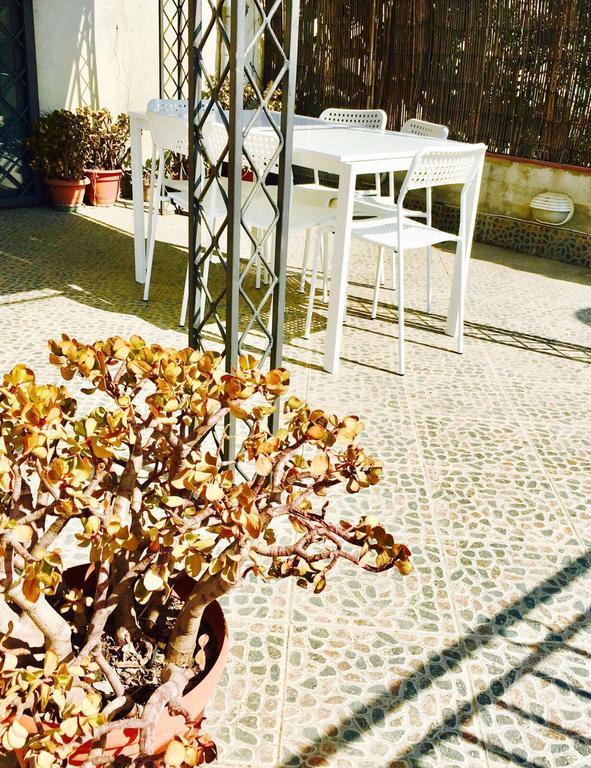 Loft In Palazzo Trina 1600D.C. Apartment Napoli Exterior foto